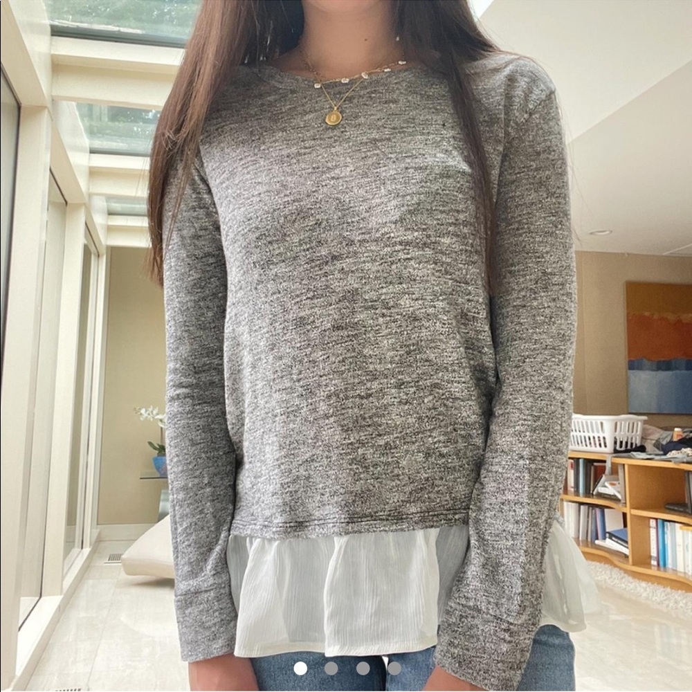 Hollister light grey sweater
